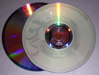 Here is the first Lightscribe labeled disc I burned. It is a backup of my photos in Picassa